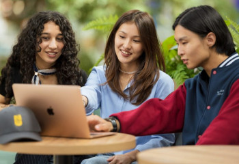 ЖИ дәуіріндегі дипломның құны: университеттің рөлі өзгере ме?