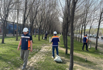«Таза Қазақстан»: строительные компании Алматы приняли участие в субботнике