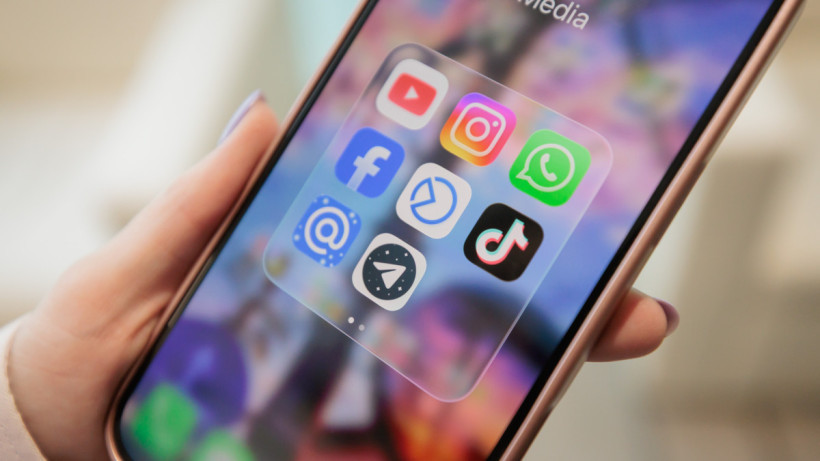  El.kz / Artem Churssinov 