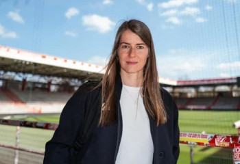 Германия футболында жаңа кезең: әйел бапкер ерлер клубын тізгіндеді