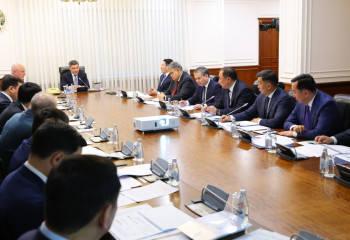 Kazakh PM holds meeting on implementation of President’s Instructions in transit and transport development