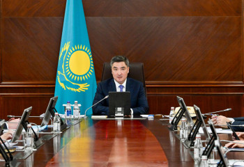 Prime Minister highlights steady growth in non-oil sector