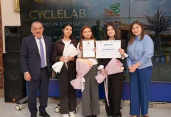 Пластиктен – энергияға, қалдықтан – құрылысқа: Астанада жас экологтар ерекше жобаларын таныстырды