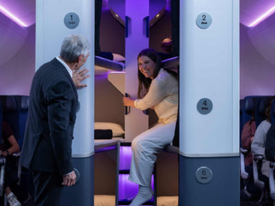 Әуедегі плацкарт: ұшақтарда ұйықтауға арналған капсулалар пайда болды