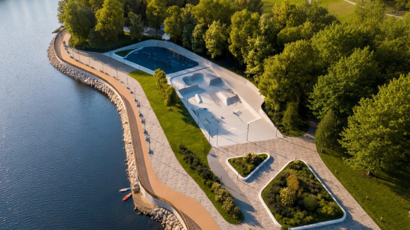  Кадр из видео/улучшено с помощью ИИ (grok) 