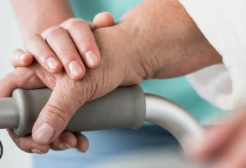 Бір жарым жылда 110 маман кеткен: депутат әлеуметтік орталықтардағы жағдайды айтты