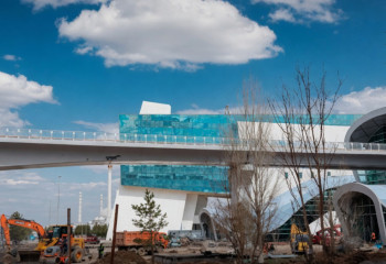 ЛРТ Астаны и Дубая: у нас дешевле и быстрее