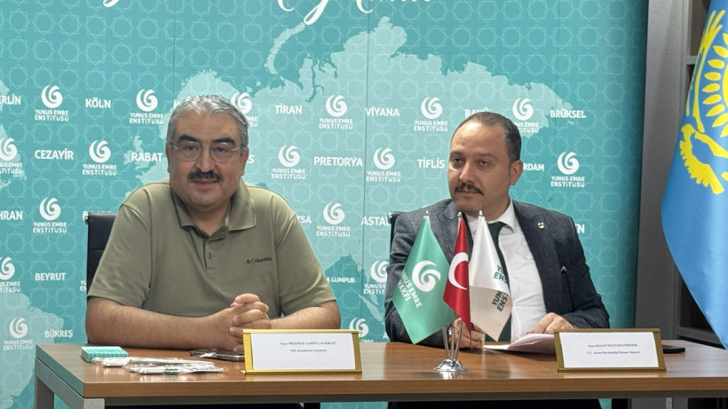  Ажар Лаубаева 