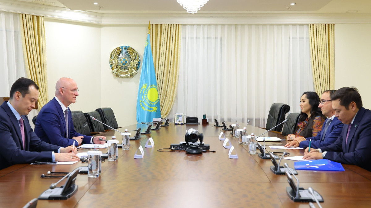 First Deputy Prime Minister Discusses Implementation of Investment Project with CEO of Svevind Group