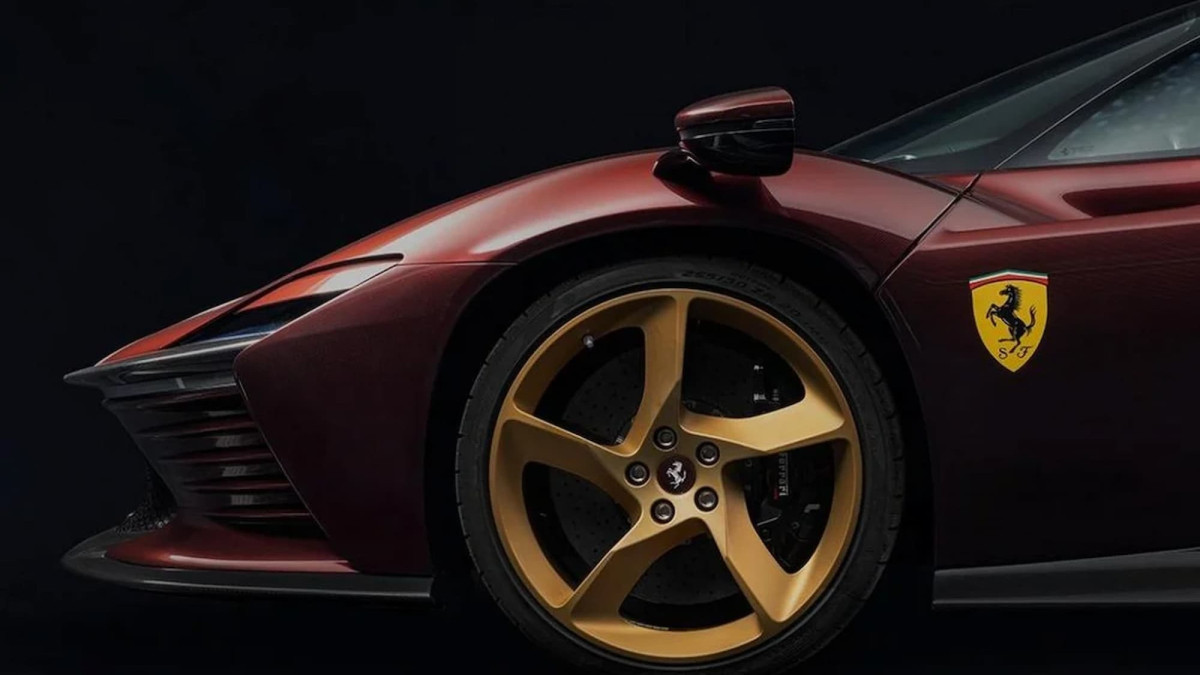  Ferrari 