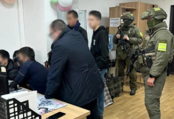 Жеке деректерді заңсыз сатқан топ ұсталды