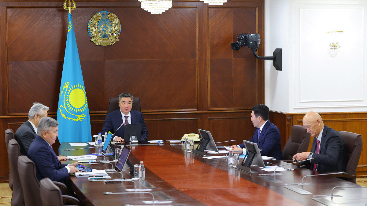Kazakh PM chairs meeting of the Board of Directors of Samruk-Kazyna JSC