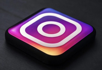 Instagram cracks down on content aggregators