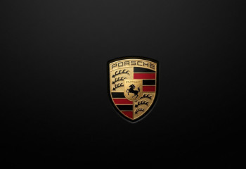 Казахстанцы везут поддержанные Porsche 911 из Южной Кореи