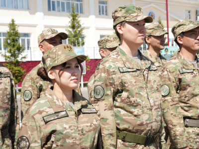 500 жұп Отан алдындағы борышын бірге өтеп жүр