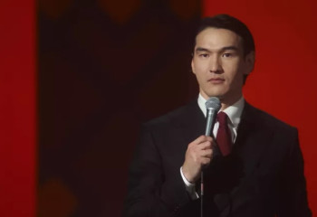 Нурлан Сабуров выступил в Дубае и осмеял свою депортацию