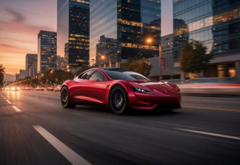 Tesla Roadster 2026: девять лет ожидания и снова «скоро»