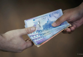 Мерекеге орай берілетін ақшалай көмекті кімдер алады?