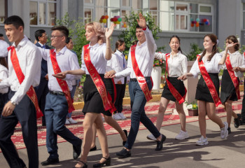 Почему молодежь выбирает IT и маркетинг: самые популярные профессии
