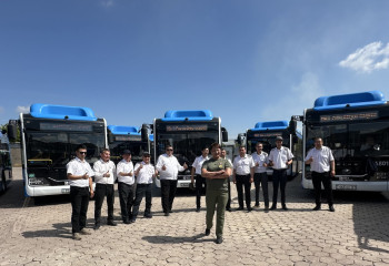 Айгуль Ержанова обновила мировой рекорд – она протянула автобус весом 13,5 тонны