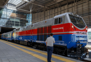 KTZ launches Starlink internet on 900 trains this summer