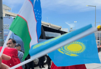 Kazakhstanis welcome Uzbekistan national team in the USA