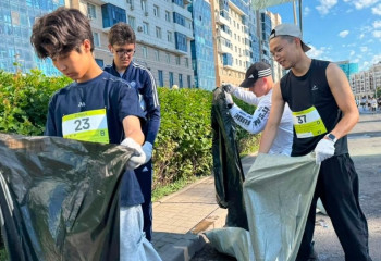 Плоггинг на Astana Half Marathon объединил спорт и заботу об экологии