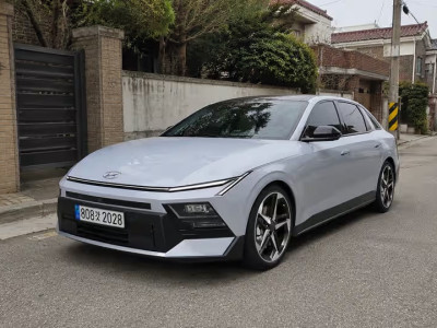 Hyundai Elantra-ны адам танымастай өзгертті: жаңа буын қашан таныстырылады
