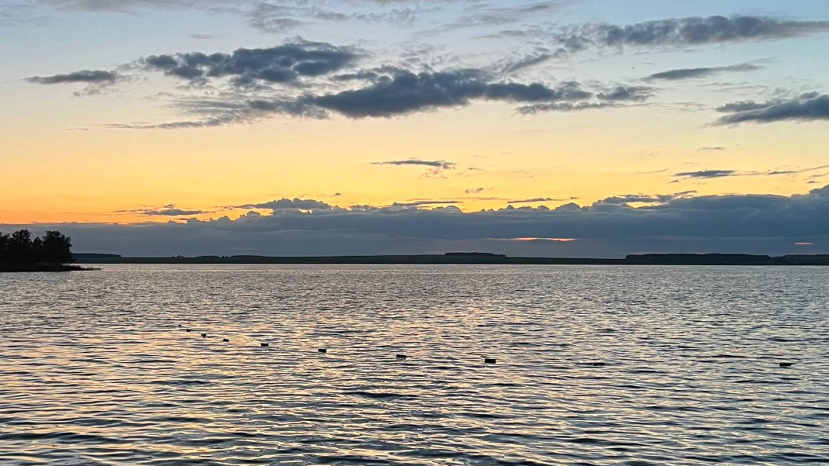 В двух часах от Астаны нашли "море" с песком и пляжем