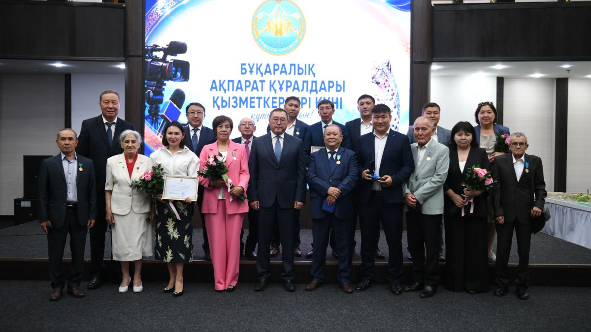 Алматы облысының БАҚ өкілдеріне пәтер кілті табысталды