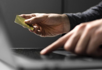 7,5 млн теңгесінен айырылды: алаяқтың құрығына түспеу үшін қайтпек керек?