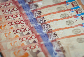 300 тысяч тенге: минимальную зарплату в Казахстане будут считать по-другому
