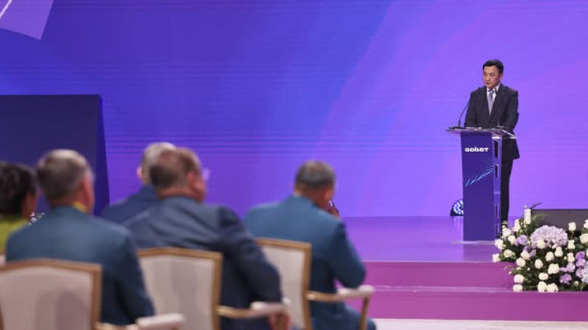 Ориентирована не на государственный аппарат, а на гражданина – Айбек Дадебай о предвыборной программе партии «Әділет»