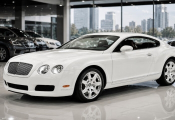 Казахстанские владельцы Bentley продают их по цене 