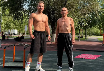 Желіде хит болған ата: 87 жастағы зейнеткер 30 жастағы бапкерді таңғалдырды
