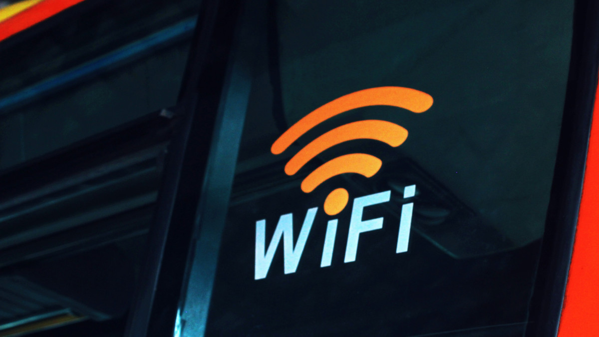Үйдегі Wi-Fi қауіпсіз бе? Желіні қорғаудың қарапайым бес жолы