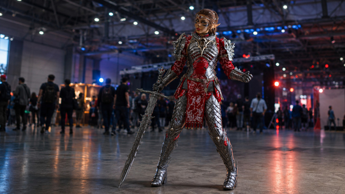 Million stitches and real metal  armor: How a Cosplayer creates a costume for Comic Con Astana