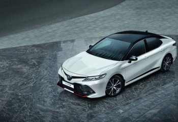 Toyota-ның танымал Camry көліктерінен ақау шығып, кері қайтарылып жатыр