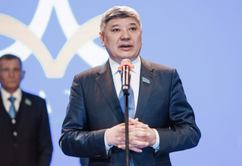 Тектілік пен тәрбие: Қоғамдық мәдениет қайда бара жатыр?