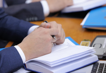 Заң қалай дүниеге келеді? Бір құжаттың жолы