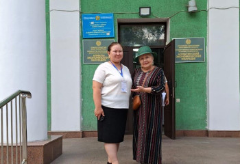 Қазақстанның еңбек сіңірген әртісі Лидия Кәден Құрылтай сайлауында дауыс берді