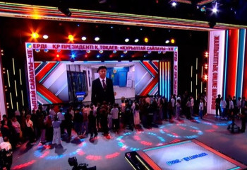 Онлайн-марафонның алғашқы үш сағаты: Құрылтай сайлауы және қоғамдық күн тәртібіндегі негізгі мәселелер