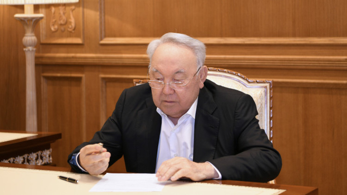 Первый Президент Казахстана проголосовал на выборах депутатов Курултая