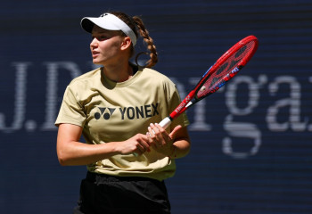 Елена Рыбакина WTA Live-рейтингінде көш бастады