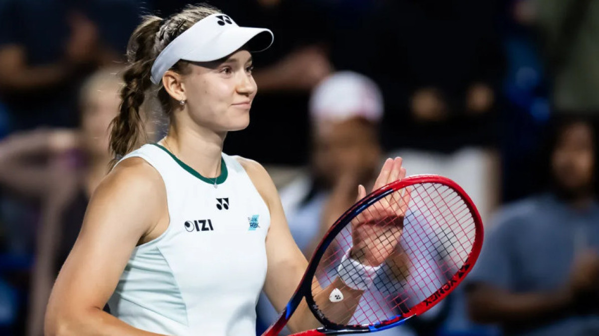 Елена Рыбакина жарақаттан кейін US Open турнирін сенімді жеңіспен бастады
