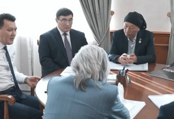 Ерлан Қарин Қазақстандағы ескерткіштерге қатысты бірыңғай ұстаным қалыптастыруды тапсырды