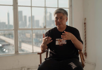 «Менің кесірімнен...»: Нұртас Адамбай дін туралы сөздері үшін көзіне жас алды