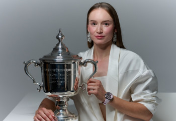 Елена Рыбакина официально возглавила мировой рейтинг WTA