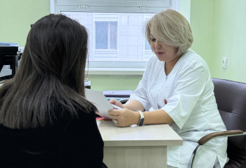 Екпе тек балаларға керек пе? Дәрігерлер ересектерге қандай вакцина қажет екенін айтты
