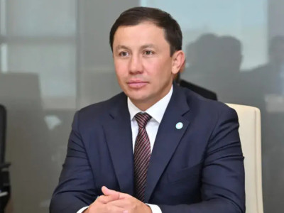 Геннадий Головкин Азиадада екі алтын медаль жеңіп алған велошабандоздарды құттықтады